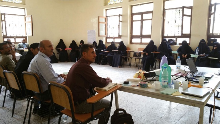 تدريب 54 متدربا ومتدربة على معايير وتدابير الحماية والتوعية بمخاطر الالغام بصعدة